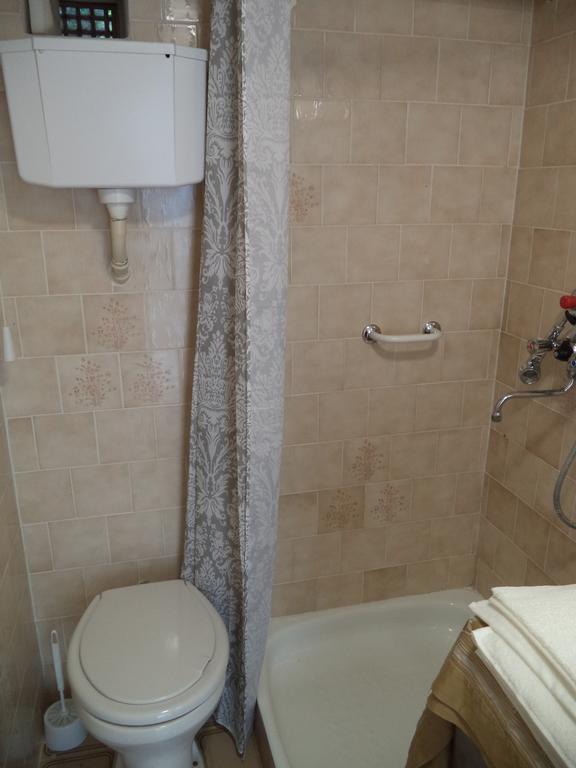 Napkelte Apartman Tihany Rom bilde